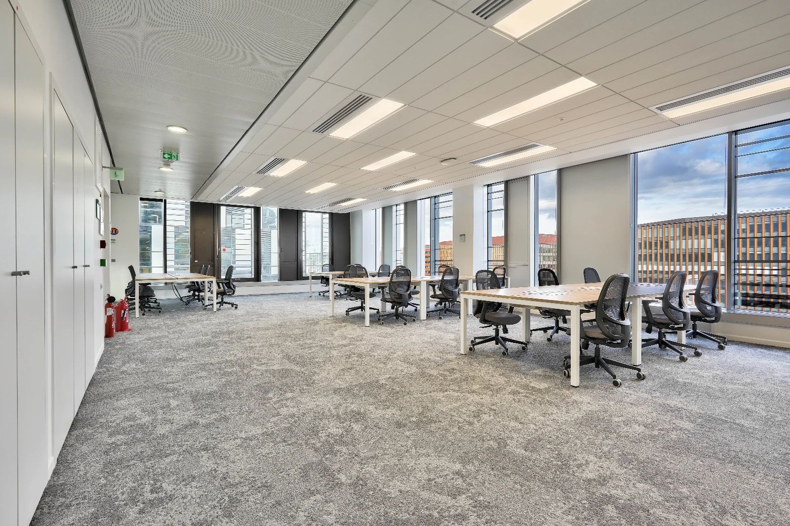Coworking · 12 à 71 postes · boulevard Macdonald, Paris 19e — photo 10/13