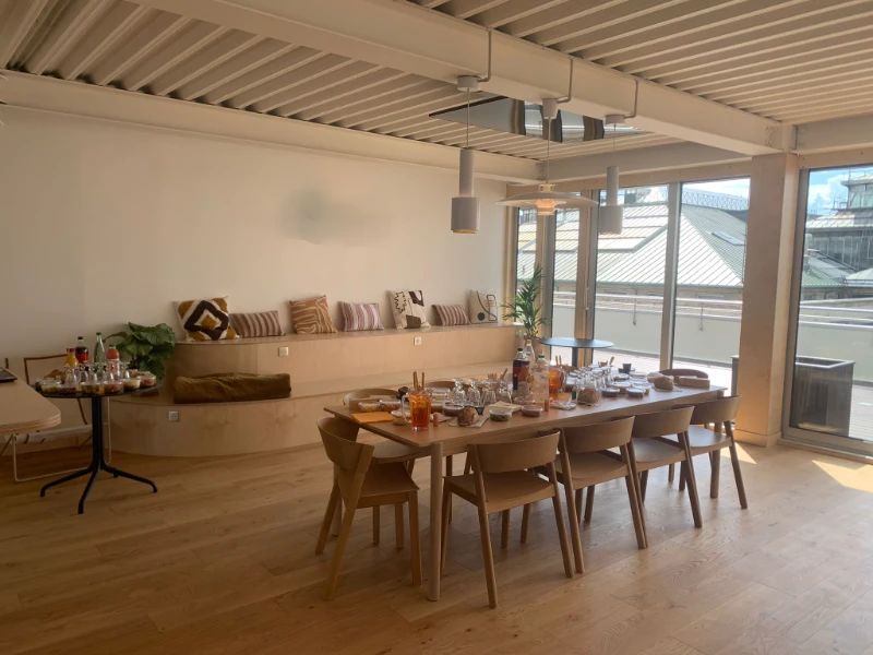 Bureau opéré · 15 à 20 postes · rue Notre-Dame-des-Victoires, Paris 2e — photo 2/3