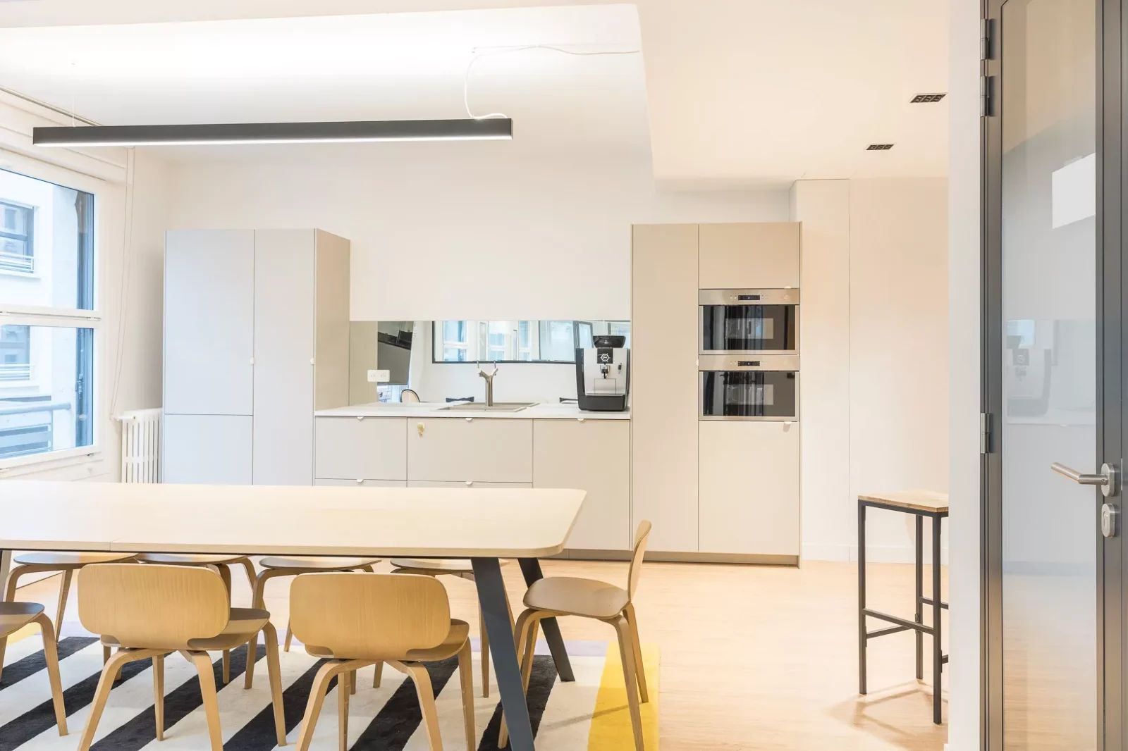 Bureau opéré · 20 à 24 postes · rue Joseph Sansbœuf, Paris 8e — photo 7/14