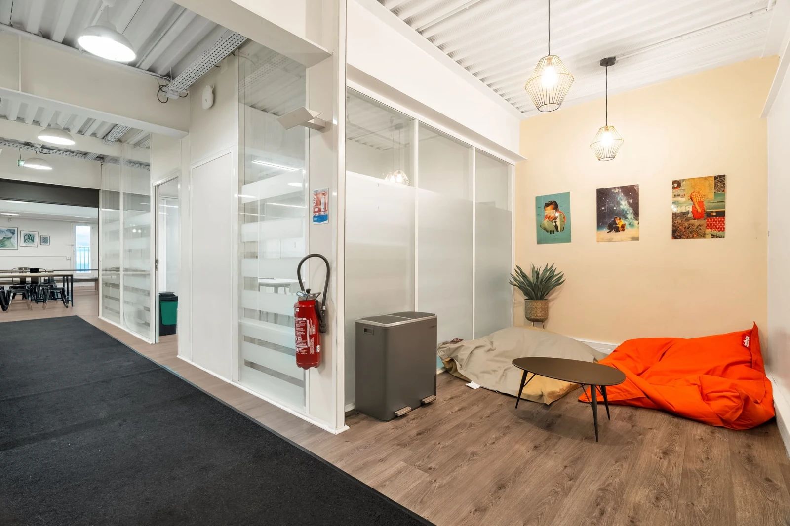 Bureau opéré · 98 postes · boulevard de Strasbourg, Paris 10e — photo 12/21