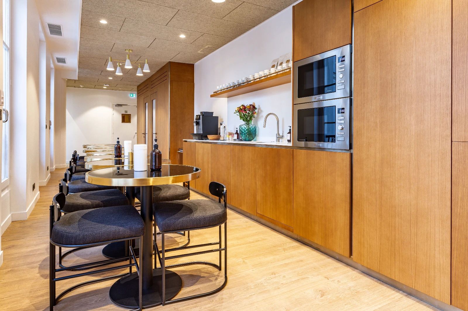 Coworking · 1 à 400 postes · rue Taitbout, Paris 9e — photo 10/27
