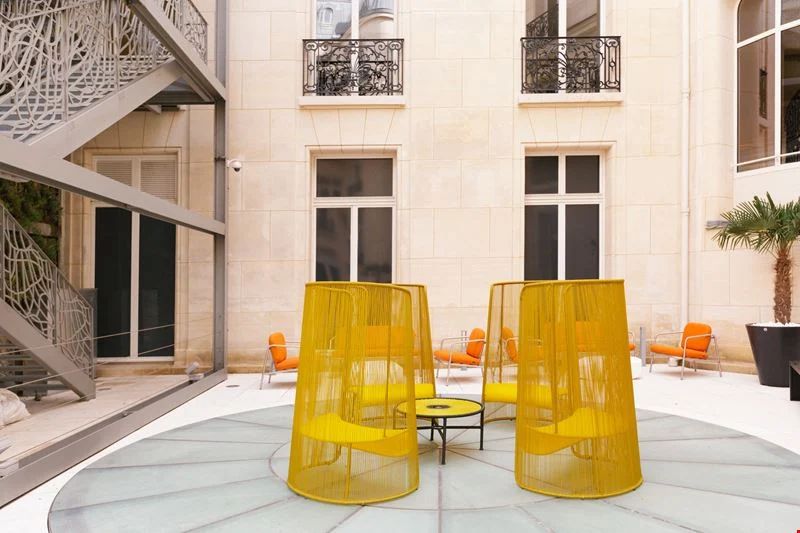 Coworking · 1 à 600 postes · avenue des Champs-Élysées, Paris 8e — photo 13/13