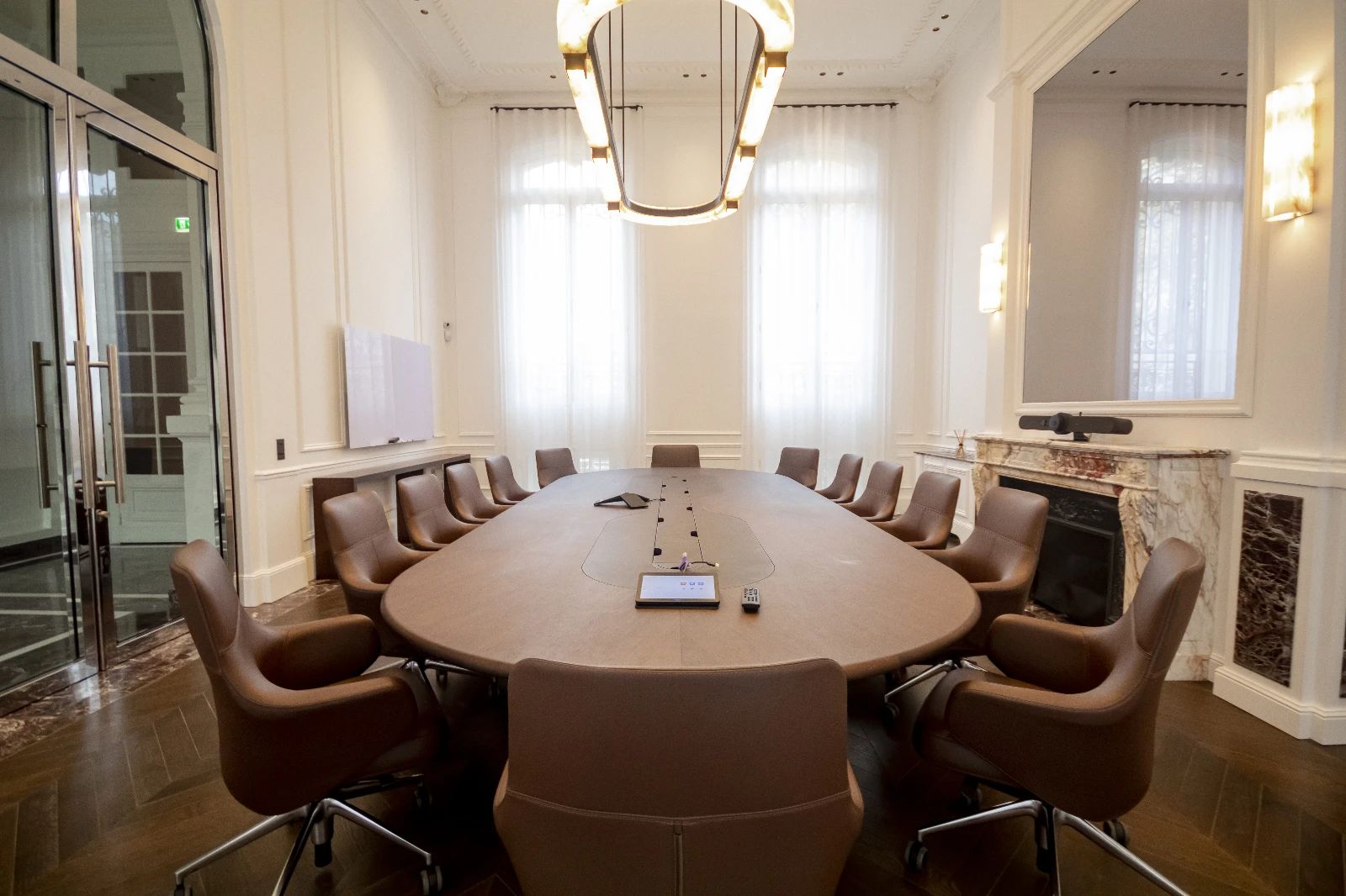 Bureau opéré · 26 à 52 postes · avenue d'Iéna, Paris 16e — photo 3/15