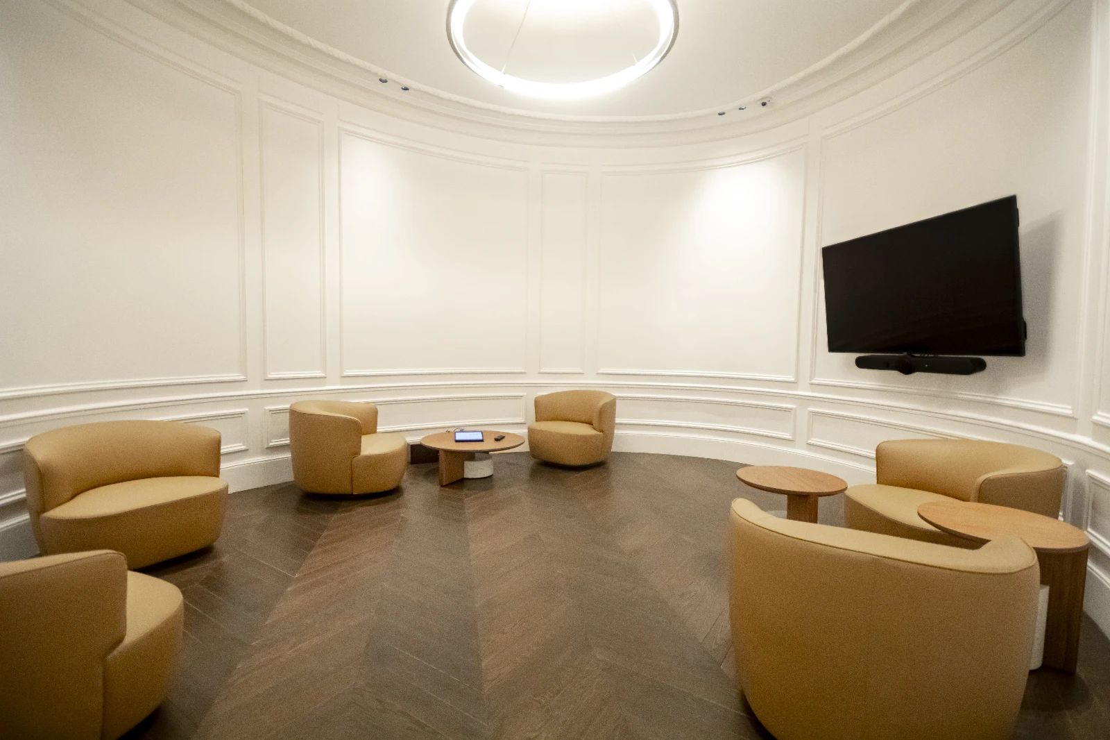 Bureau opéré · 26 à 52 postes · avenue d'Iéna, Paris 16e — photo 9/15
