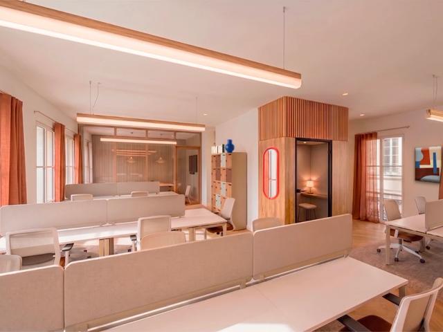 Bureau opéré · 18 à 22 postes · rue Auber, Paris 9e — photo 1/4