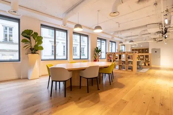 Coworking · 1 à 140 postes · rue Saint-Fiacre, Paris 2e — photo 7/9