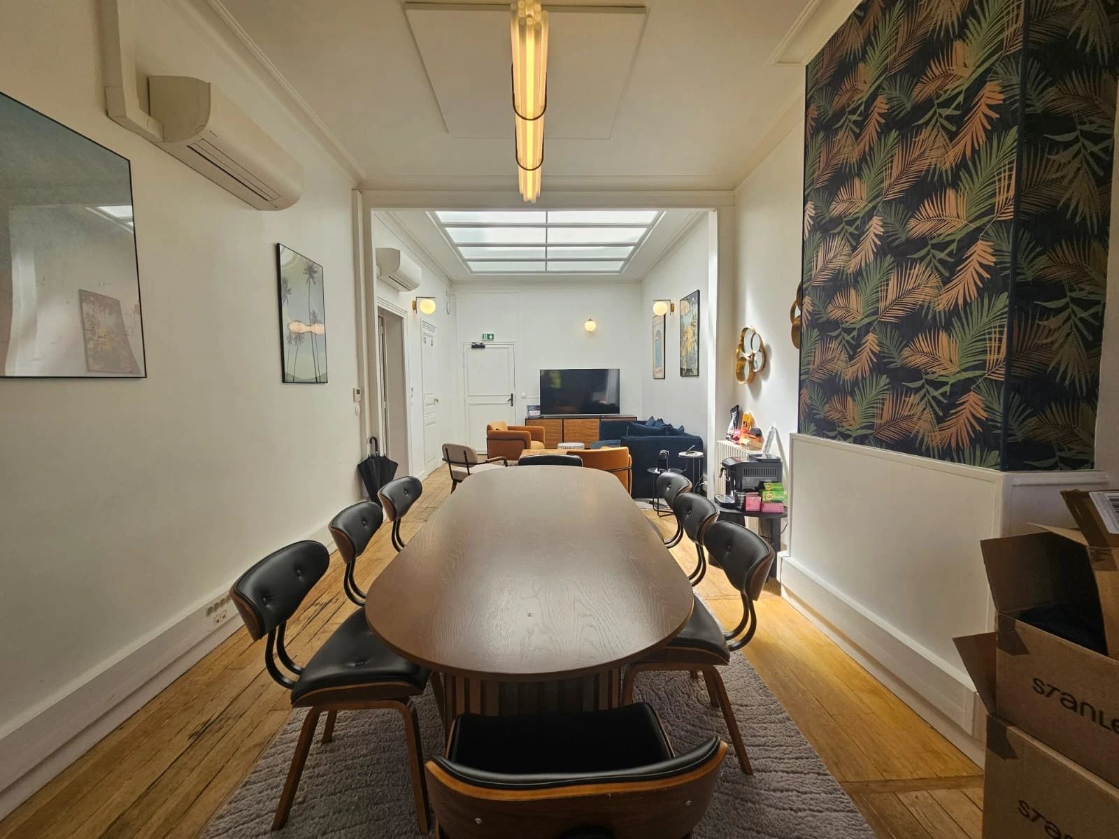 Bureau opéré · 24 à 28 postes · rue Alphonse de Neuville, Paris 17e — photo 5/12