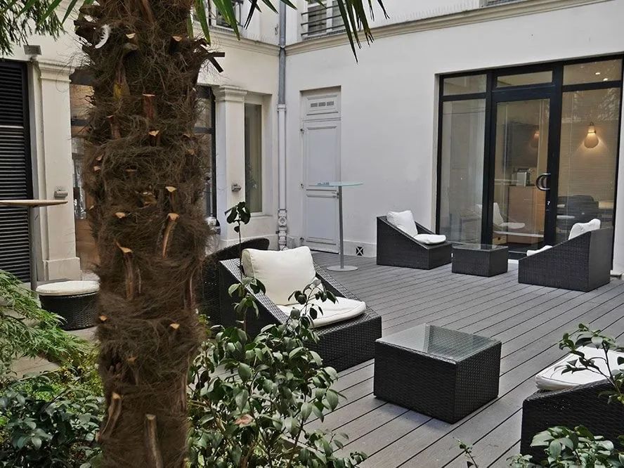 Coworking · 1 à 150 postes · rue Cambon, Paris 1er — photo 2/8