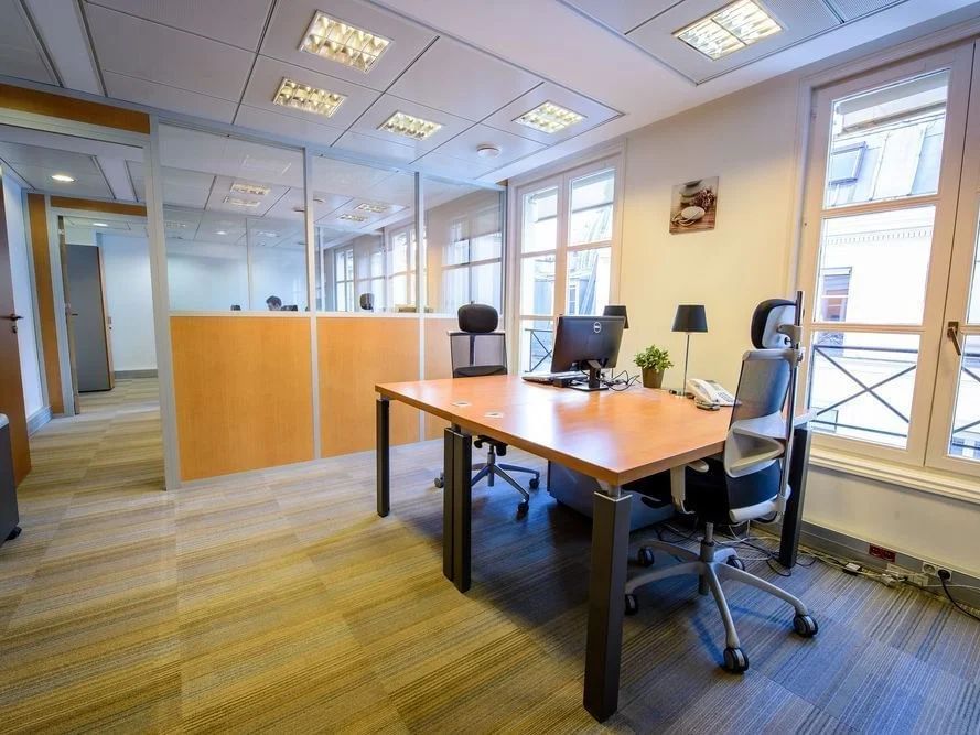 Coworking · 1 à 150 postes · rue Cambon, Paris 1er — photo 6/8