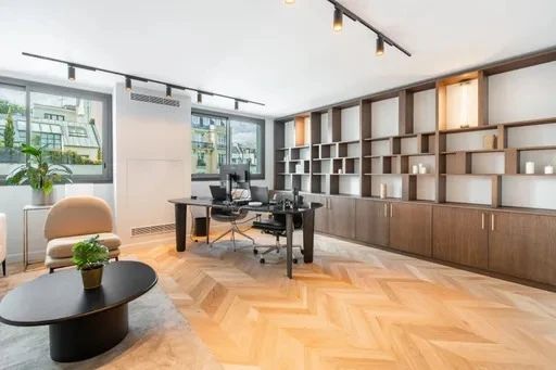Bureau opéré · 1 à 100 postes · rue Cortambert, Paris 16e — photo 3/10