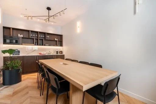 Bureau opéré · 1 à 100 postes · rue Cortambert, Paris 16e — photo 10/10