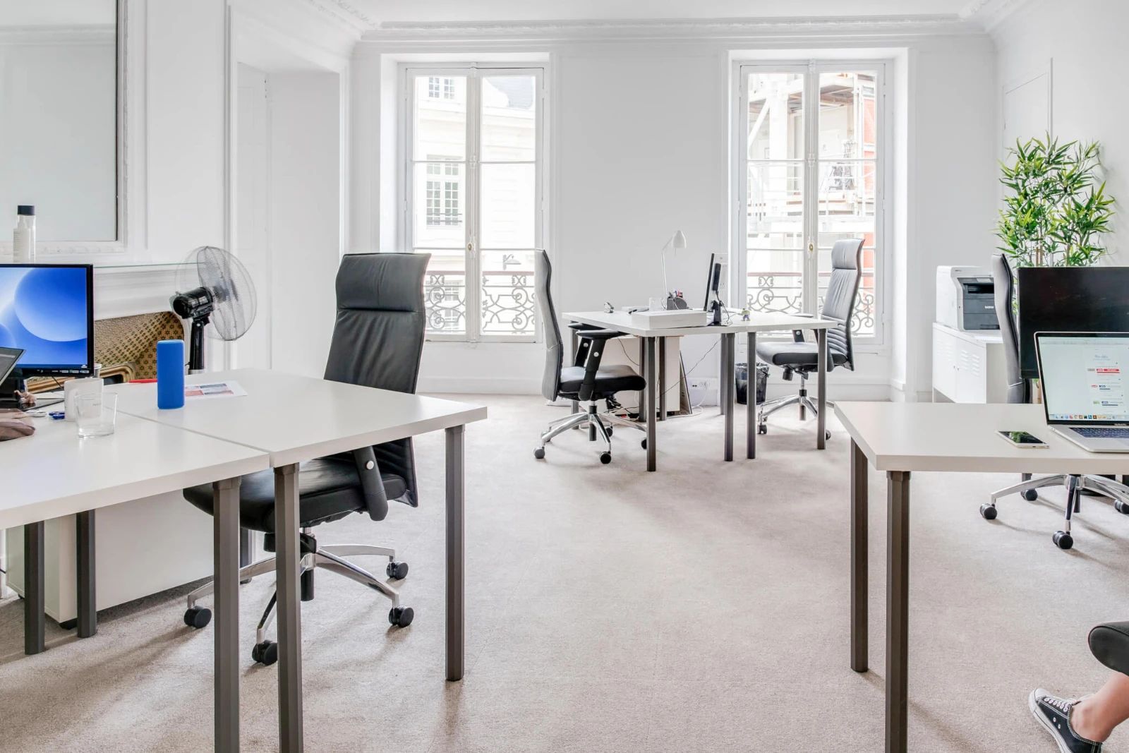 Coworking · 1 à 30 postes · rue de Laborde, Paris 8e — photo 4/8