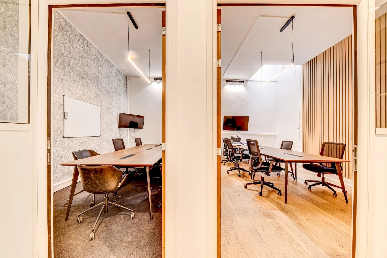 Bureau opéré · 26 postes · rue Saint-Joseph, Paris 2e — photo 3/8