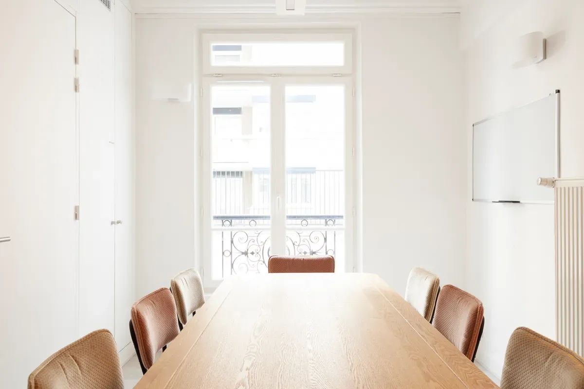 Bureau opéré · 20 à 24 postes · rue Bleue, Paris 9e — photo 4/11