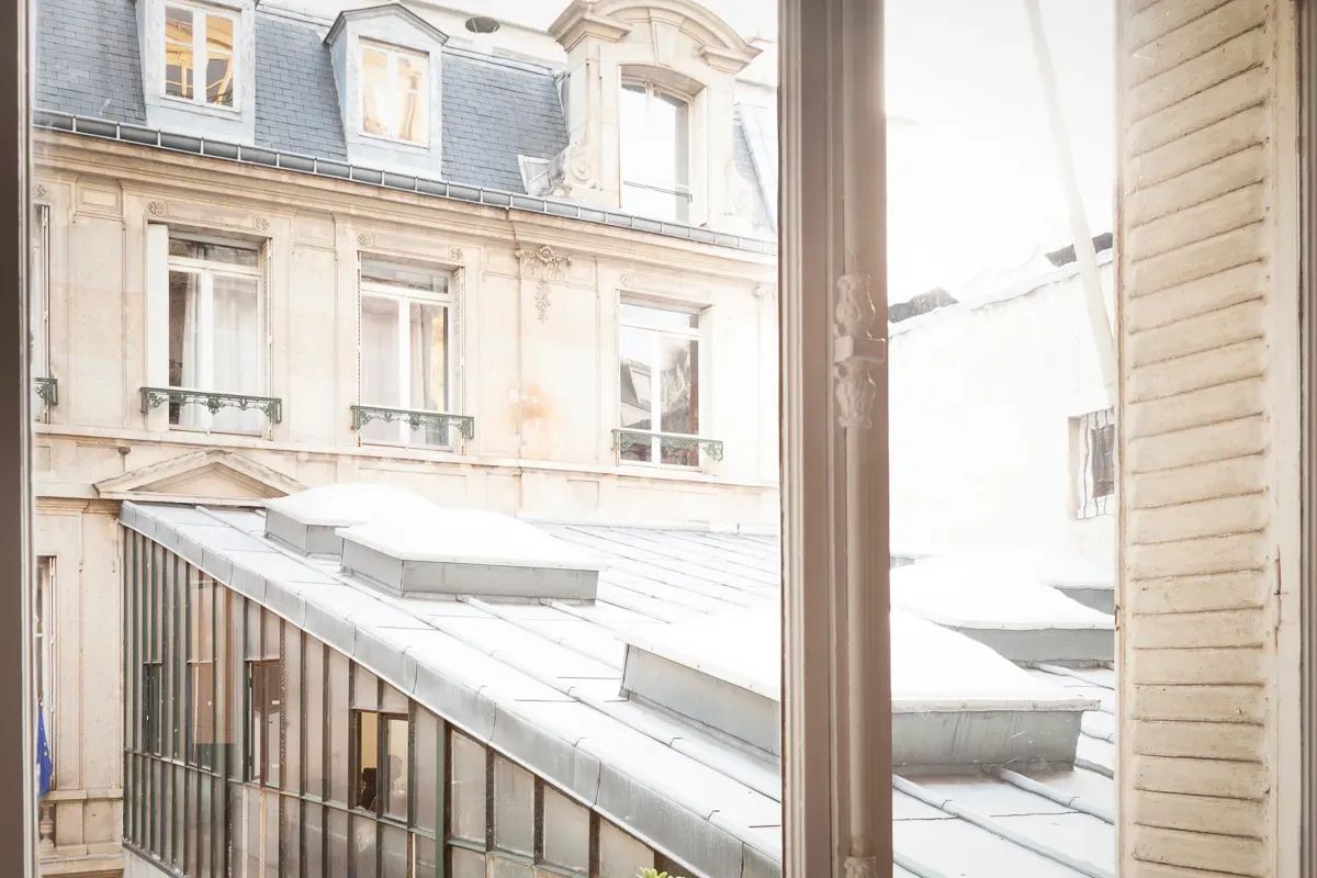 Bureau opéré · 20 à 24 postes · rue Bleue, Paris 9e — photo 9/11