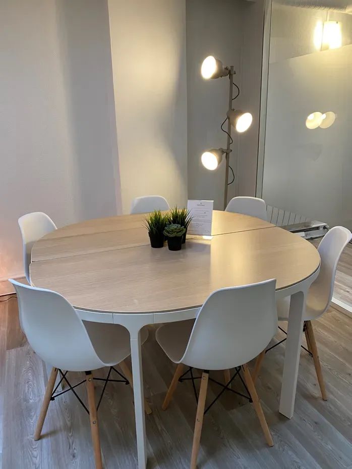 Bureau opéré · 1 à 10 postes · rue de Ponthieu, Paris 8e — photo 3/4