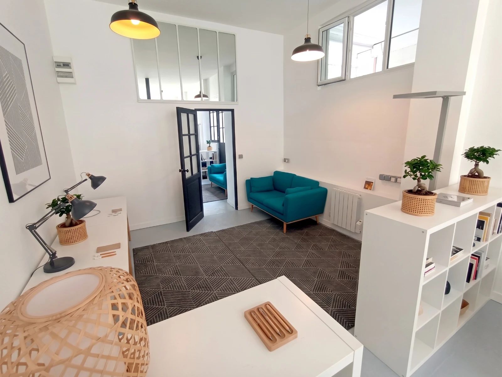 Bureau opéré · 14 à 17 postes · rue de Rocroy, Paris 10e — photo 4/9