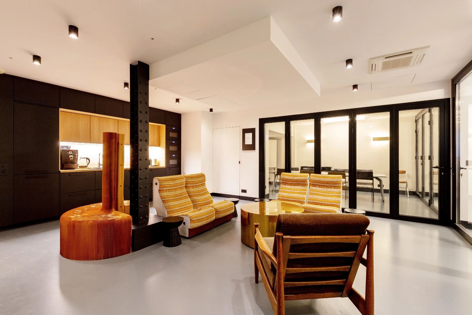 Coworking · 130 postes · rue la Vacquerie, Paris 11e — photo 5/9