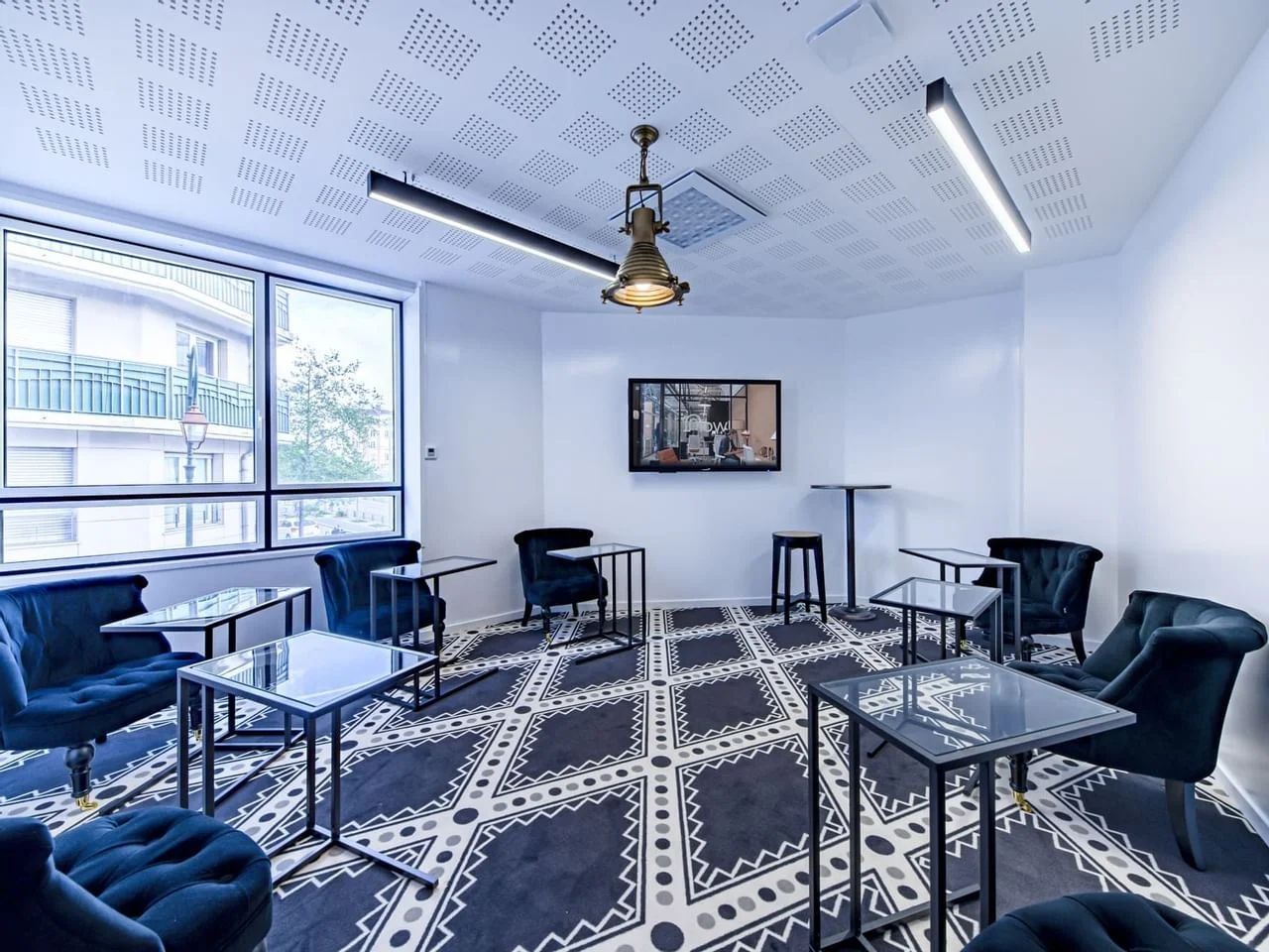 Coworking · 150 postes · boulevard National, La Garenne-Colombes — photo 3/10