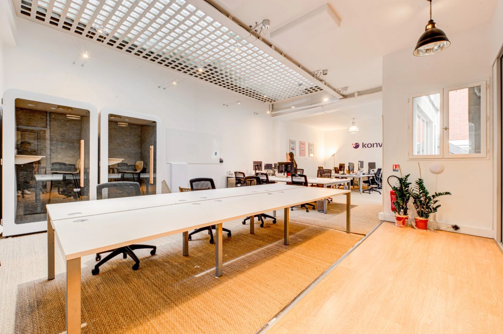 Bureau opéré · 1 à 26 postes · rue Saint-Joseph, Paris 2e — photo 2/8