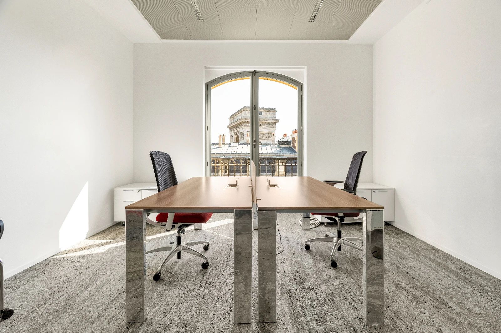 Coworking · 60 à 240 postes · rue de Presbourg, Paris 16e — photo 9/25