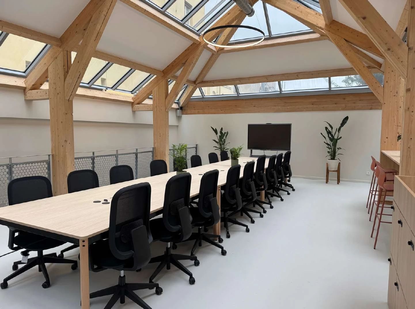 Coworking · 100 postes · avenue de la République, Montrouge — photo 3/17