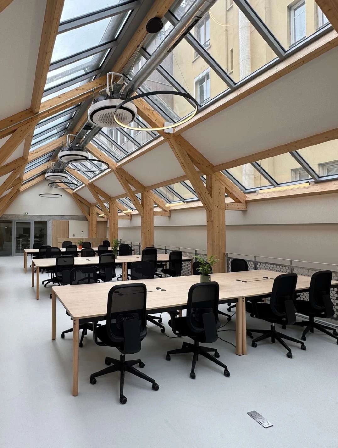 Coworking · 100 postes · avenue de la République, Montrouge — photo 5/17