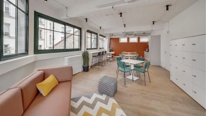 Bureau opéré · 50 à 60 postes · rue Clavel, Paris 19e — photo 9/10