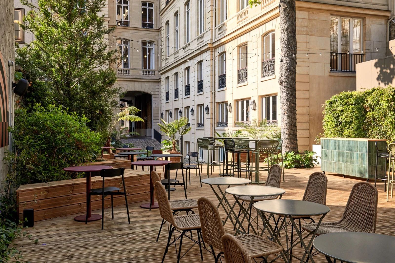 Coworking · 1 à 230 postes · rue de Penthièvre, Paris 8e — photo 1/6