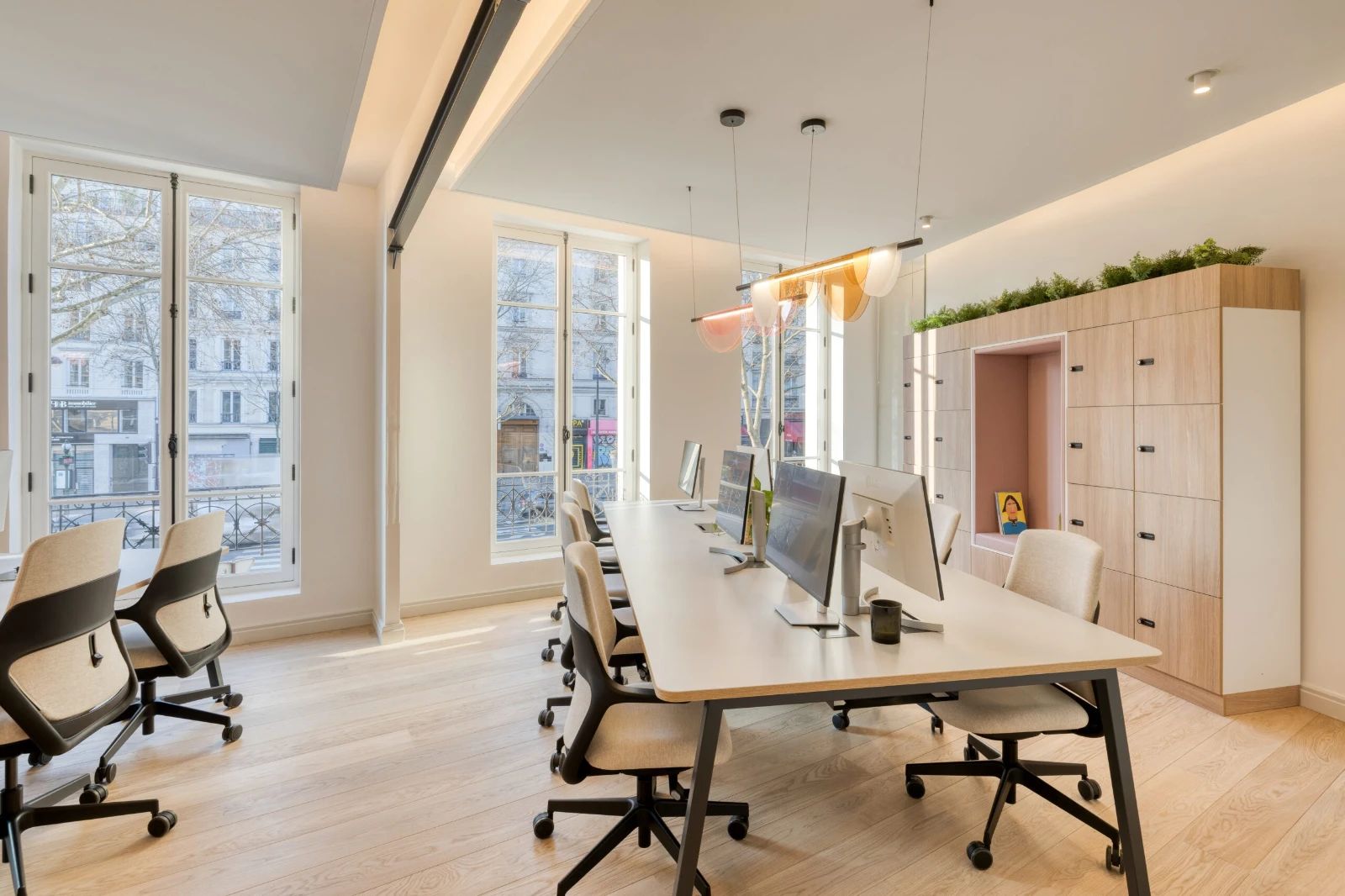 Bureau opéré · 1 à 28 postes · rue René Boulanger, Paris 10e — photo 4/7