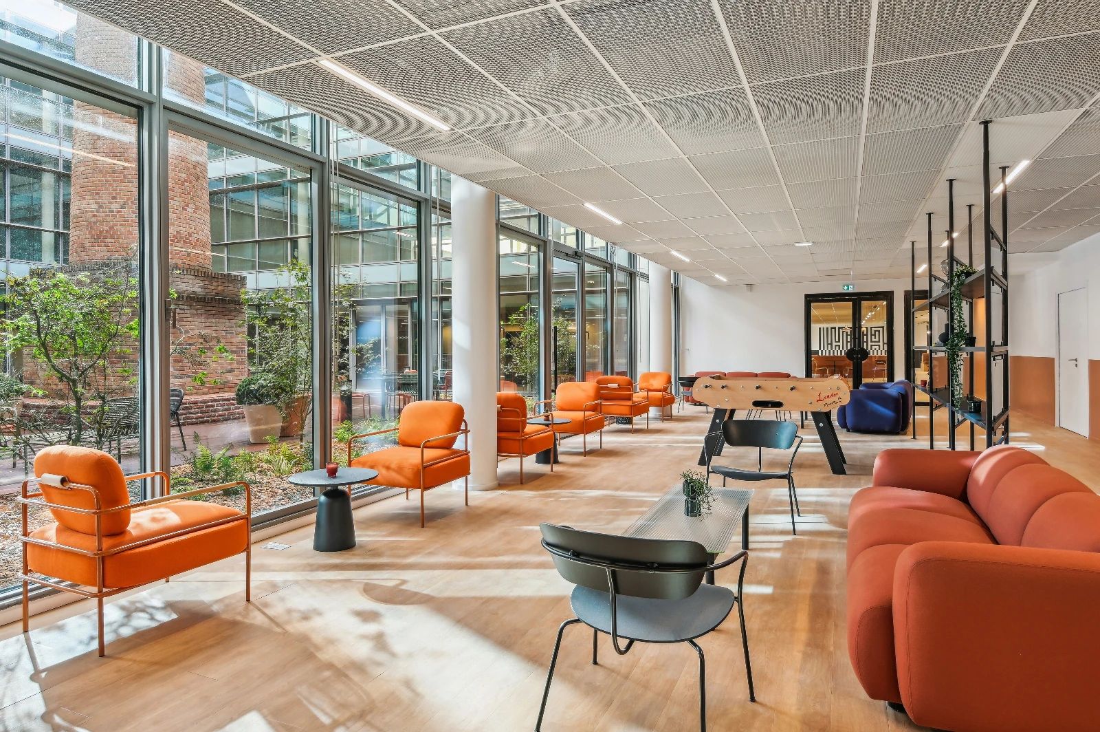 Coworking · 1 à 145 postes · rue Villeneuve, Clichy — photo 5/16