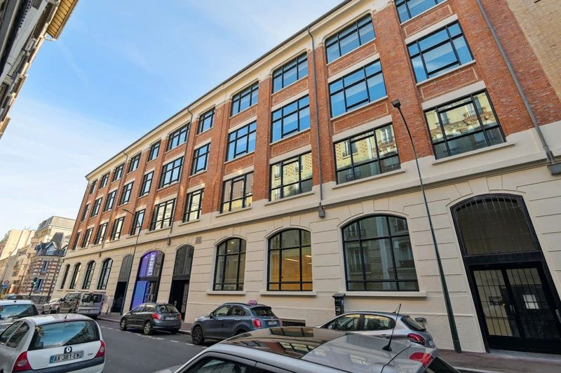 Coworking · 1 à 145 postes · rue Villeneuve, Clichy — photo 11/16