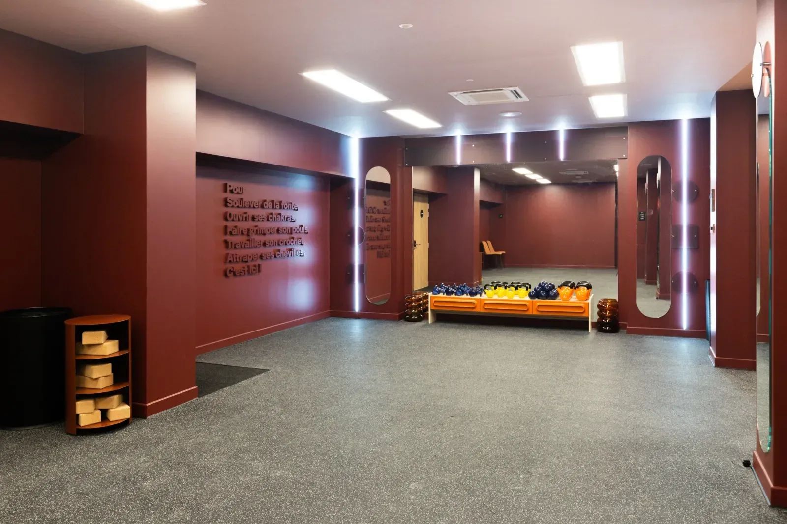 Coworking · 1 à 270 postes · rue Alfred Roll, Paris 17e — photo 4/6