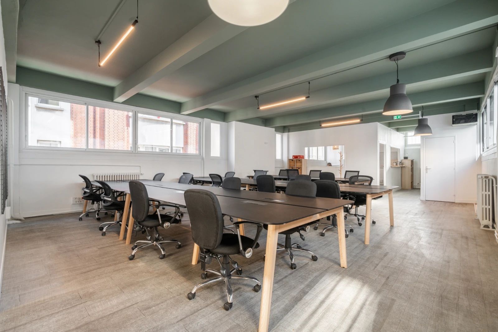 86 rue de Charonne, bureau flexible à 75011 Paris — photo 1/6