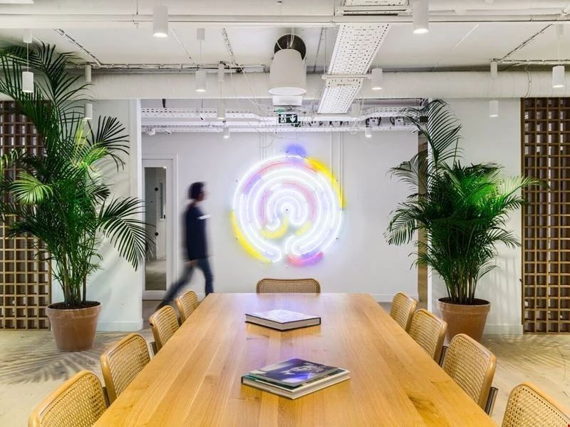 Coworking · 1 à 2000 postes · rue des Pirogues de Bercy, Paris 12e — photo 2/6