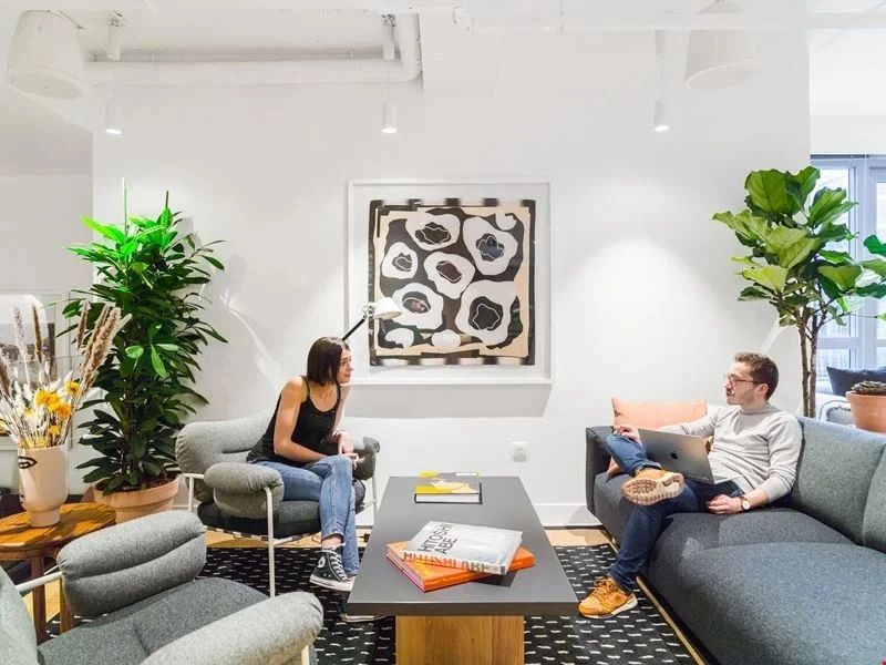 Coworking · 1 à 2000 postes · rue des Pirogues de Bercy, Paris 12e — photo 5/6