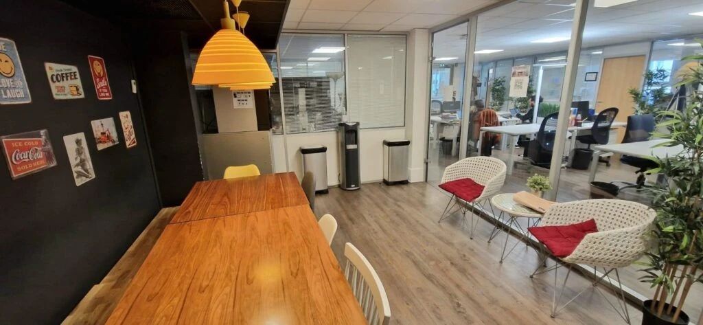 Coworking · 60 postes · rue Cardinet, Paris 17e — photo 5/12