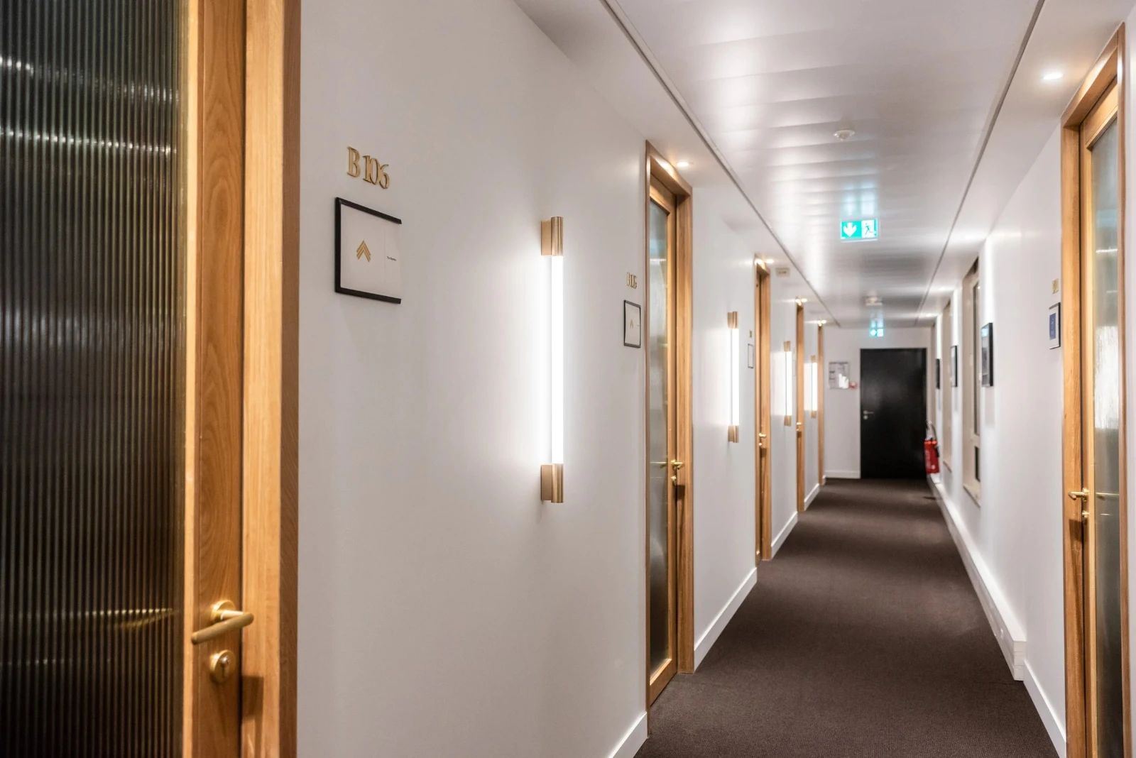 Coworking · 502 postes · cours Albert-Iᵉʳ, Paris 8e — photo 4/17