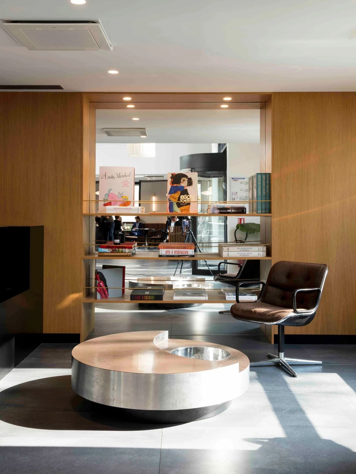 Coworking · 502 postes · cours Albert-Iᵉʳ, Paris 8e — photo 13/17