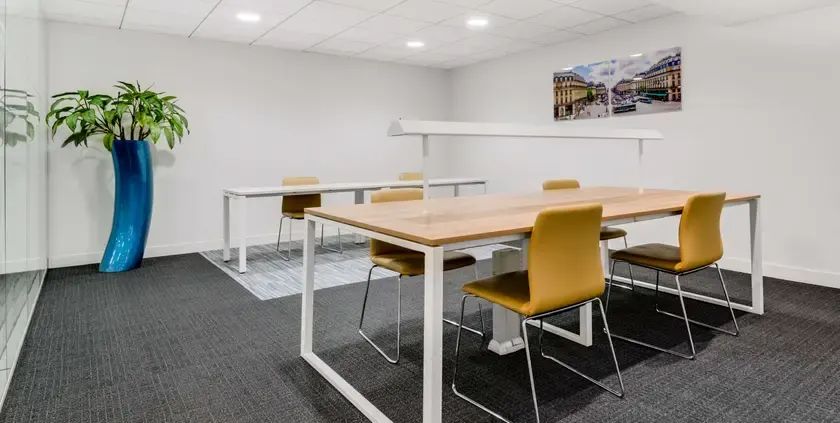 Coworking · 1 à 400 postes · avenue de l'Opéra, Paris 1er — photo 4/8