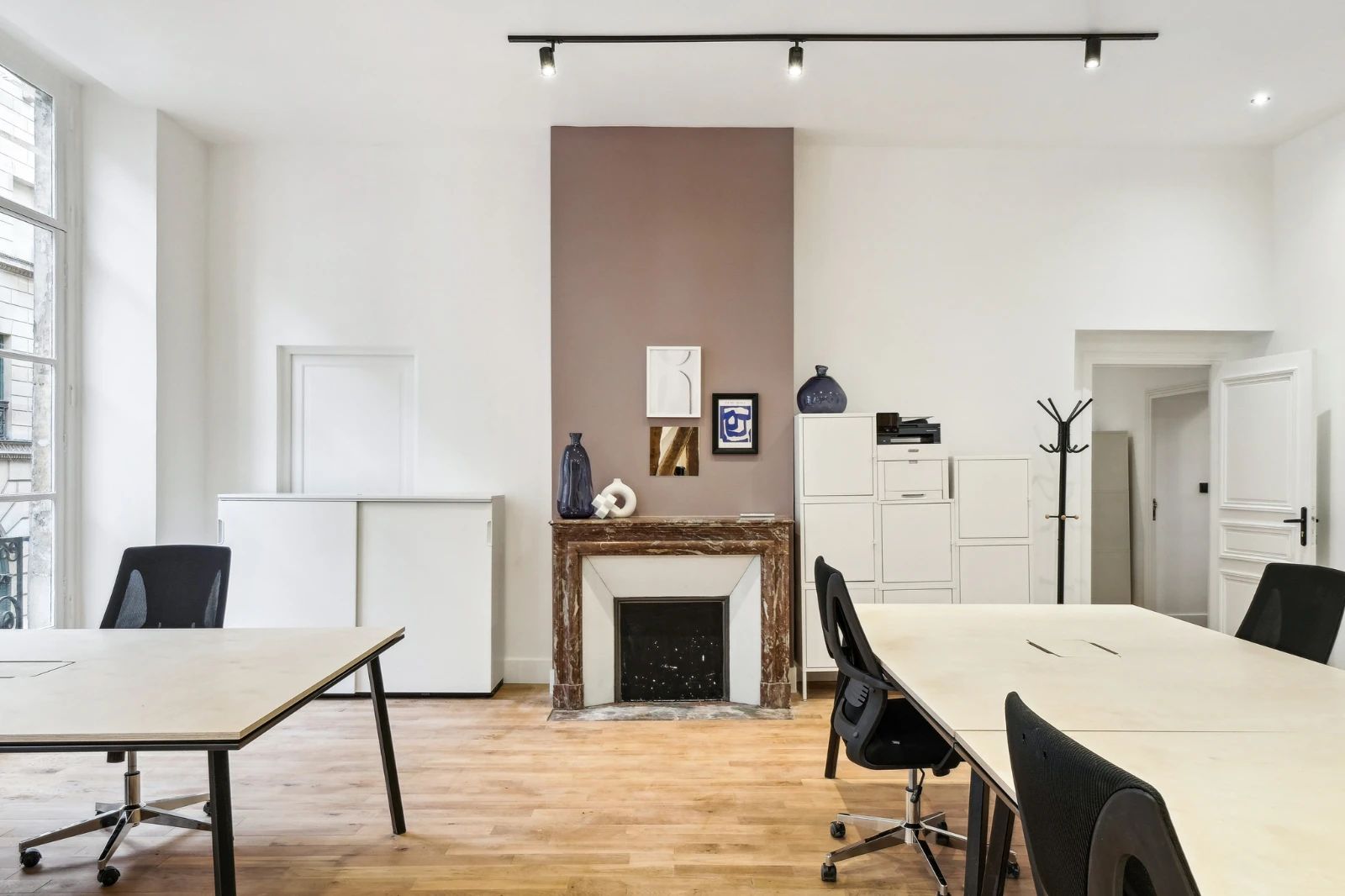 Bureau opéré · 20 à 26 postes · rue d'Aboukir, Paris 2e — photo 6/11