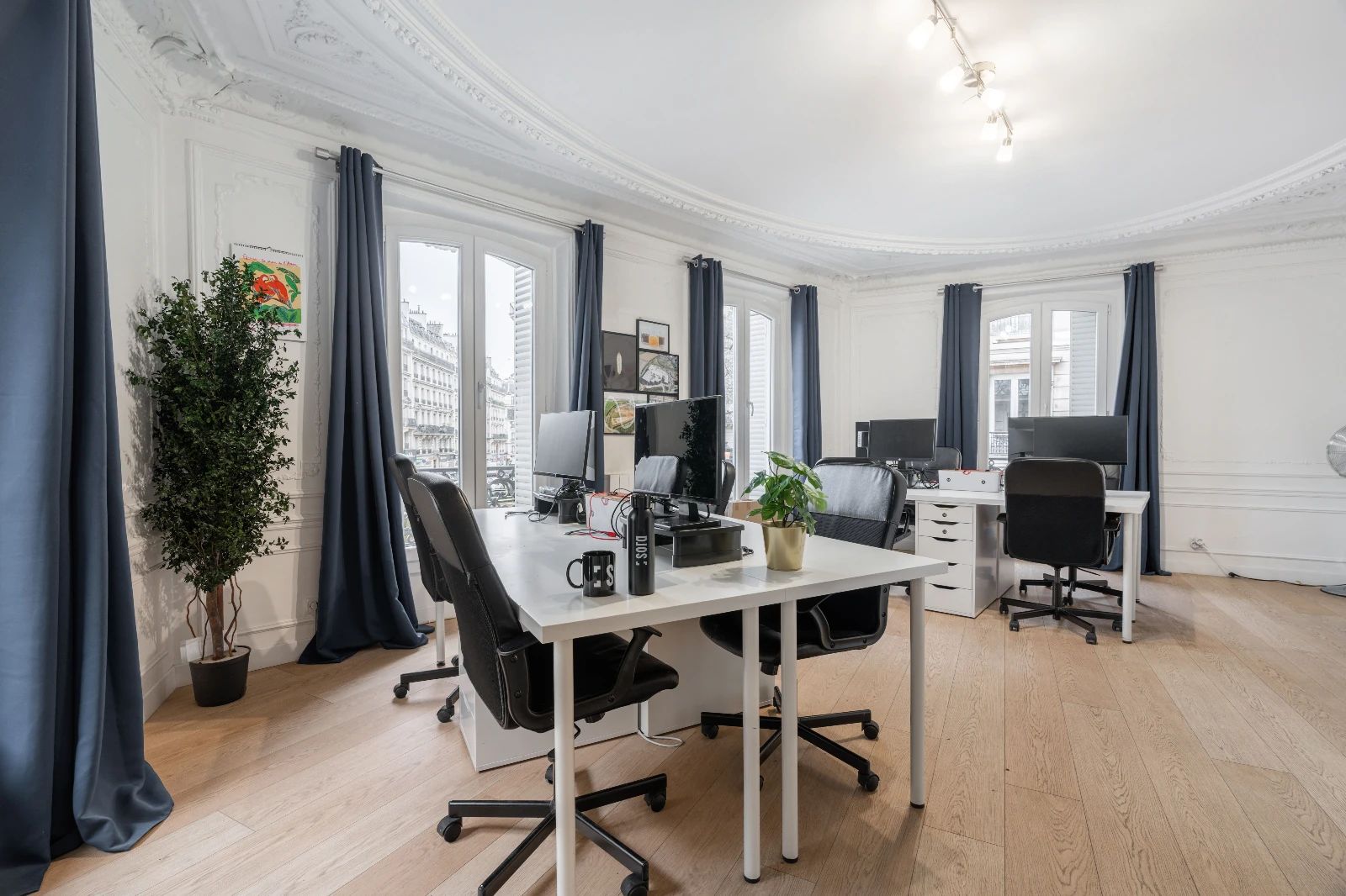 Bureau opéré · 1 à 24 postes · rue de Maubeuge, Paris 10e — photo 2/25