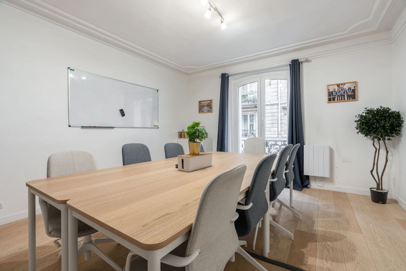 Bureau opéré · 1 à 24 postes · rue de Maubeuge, Paris 10e — photo 9/25