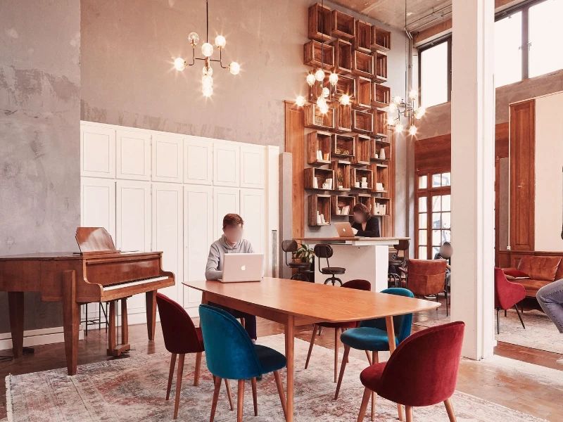 Coworking · 282 postes · rue Jean Jaurès, Bagnolet — photo 6/8