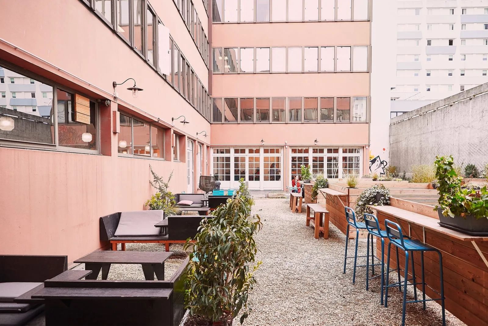 Coworking · 282 postes · rue Jean Jaurès, Bagnolet — photo 8/8