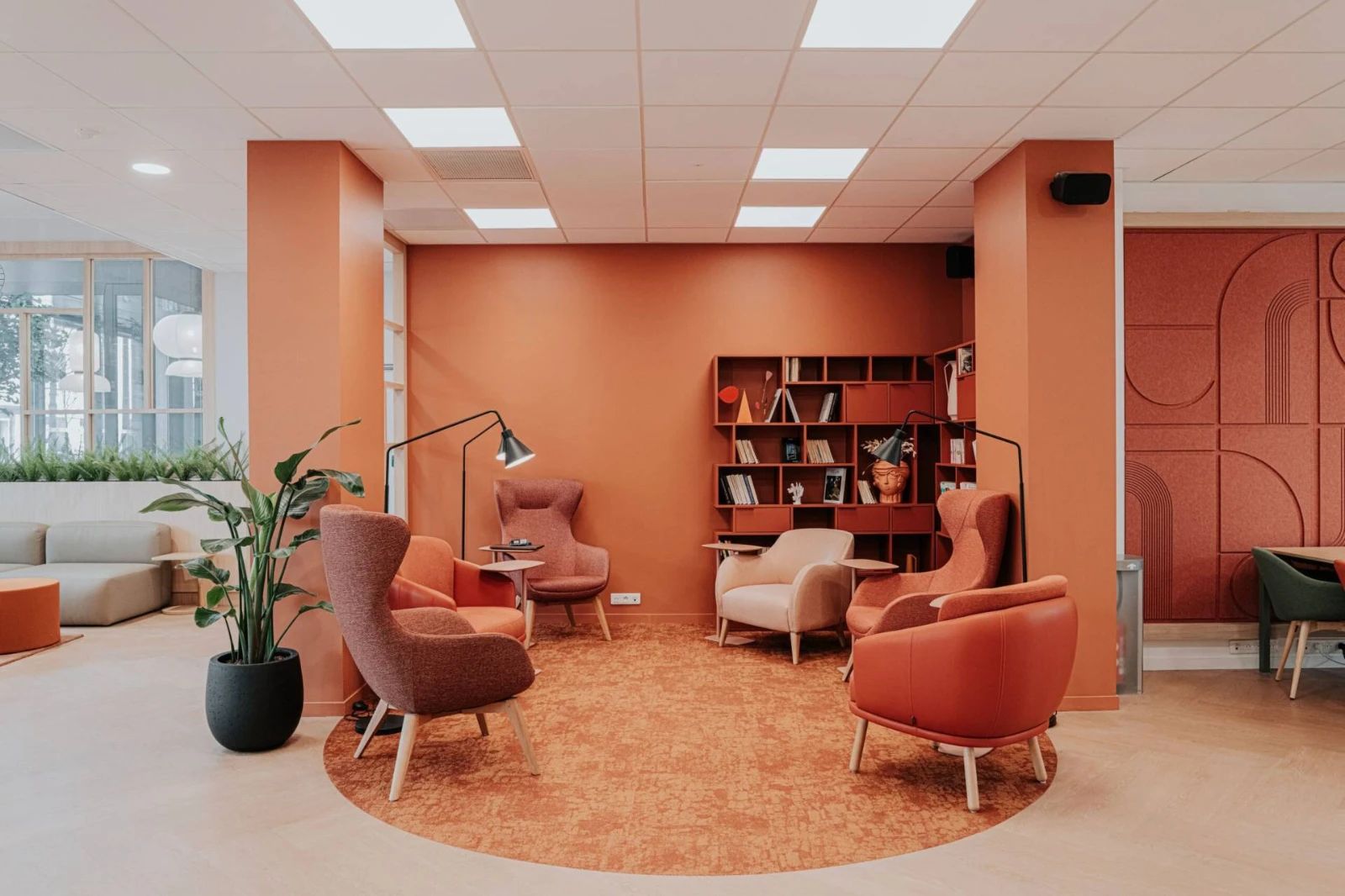 Coworking · 800 postes · rue Ordener, Paris 18e — photo 2/9
