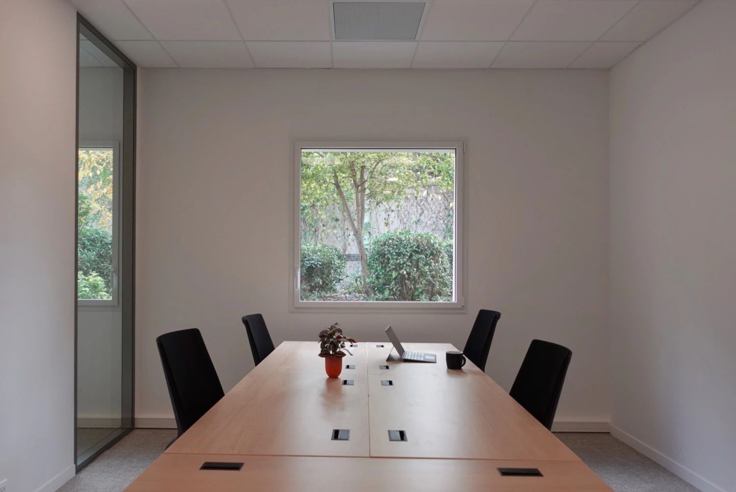 Coworking · 800 postes · rue Ordener, Paris 18e — photo 6/9