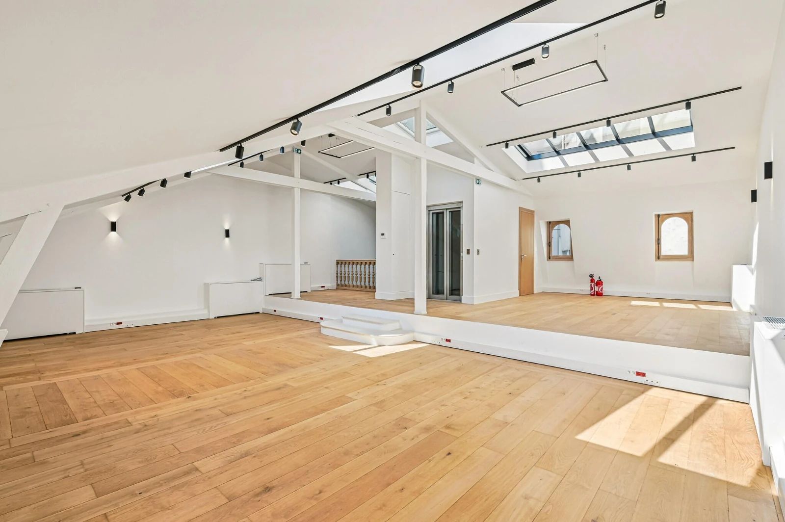 Bureau opéré · 50 à 74 postes · boulevard Malesherbes, Paris 17e — photo 7/15