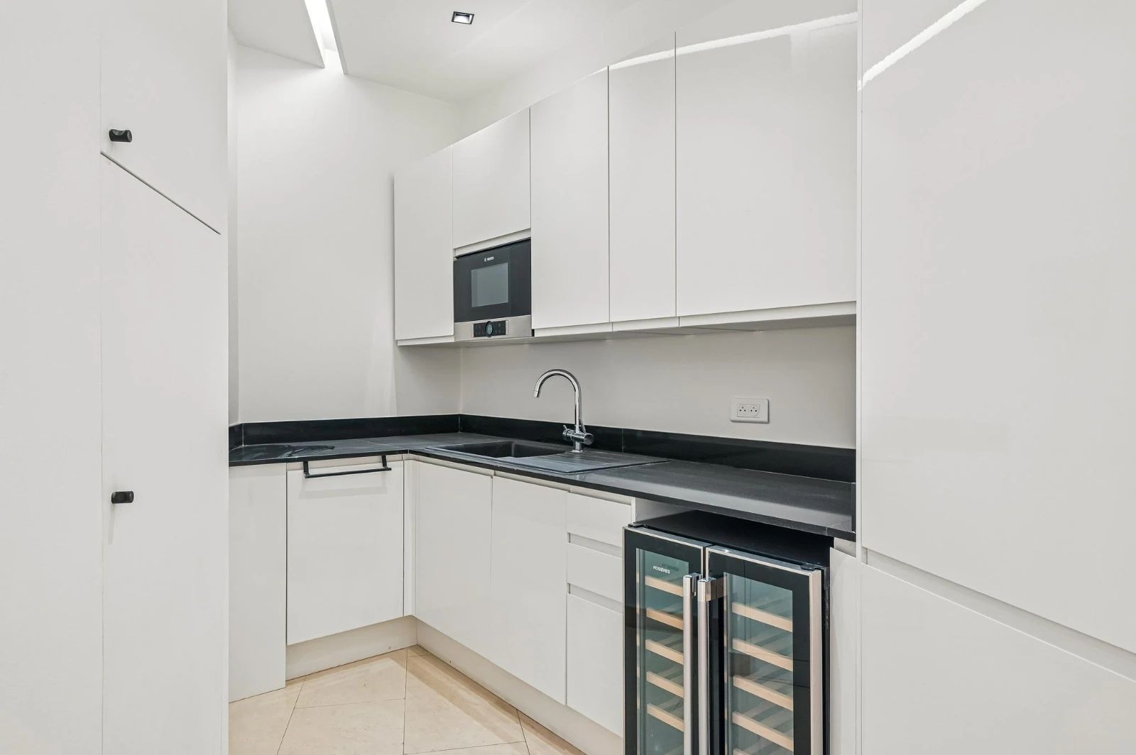 Bureau opéré · 50 à 74 postes · boulevard Malesherbes, Paris 17e — photo 10/15
