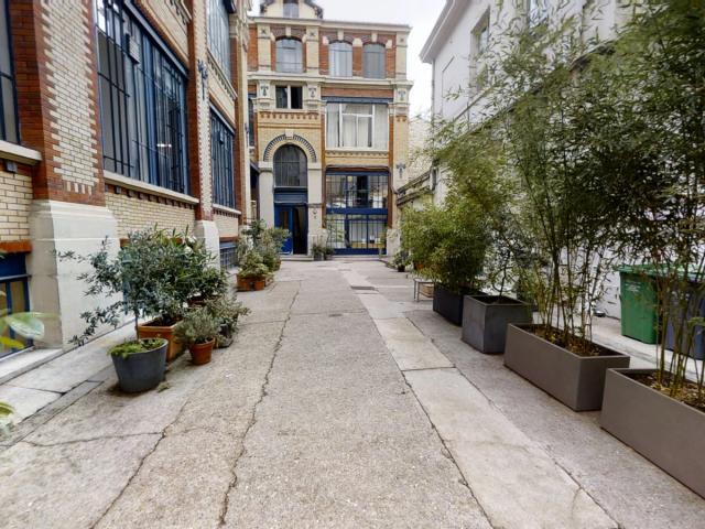 Coworking · 43 postes · rue Martel, Paris 10e — photo 1/6